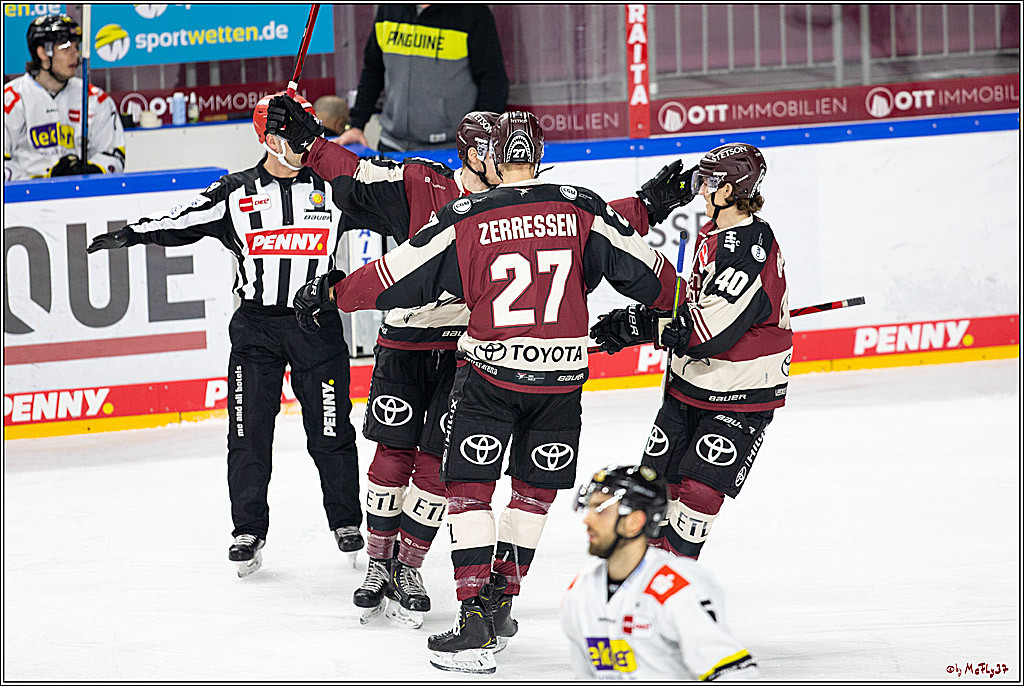 PENNY DEL;  Koelner Haie - Krefeld Pinguine; Koeln, 24.02.2021